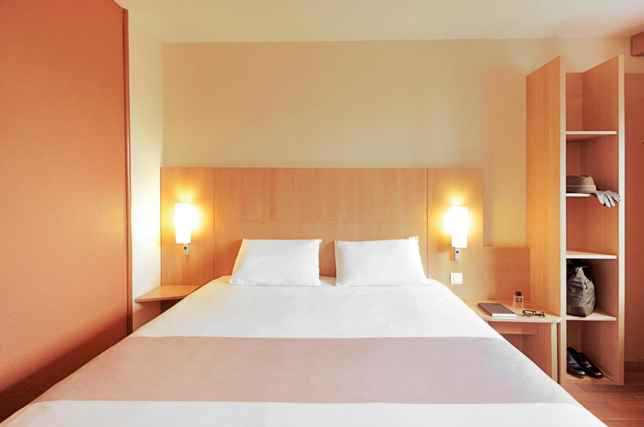Hotel Ibis Barcelona Mollet Mollet del Vallès Exteriér fotografie
