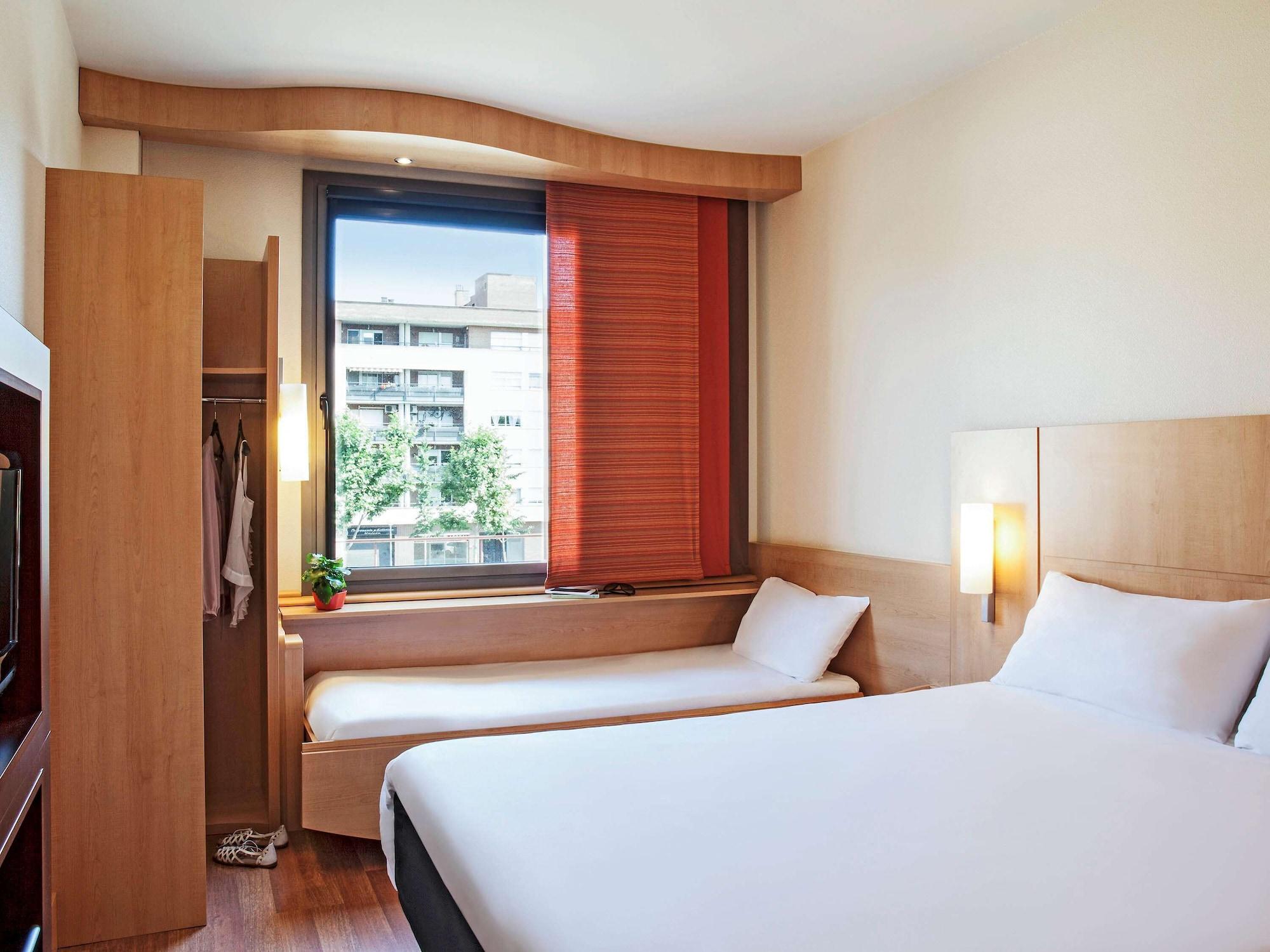 Hotel Ibis Barcelona Mollet Mollet del Vallès Exteriér fotografie