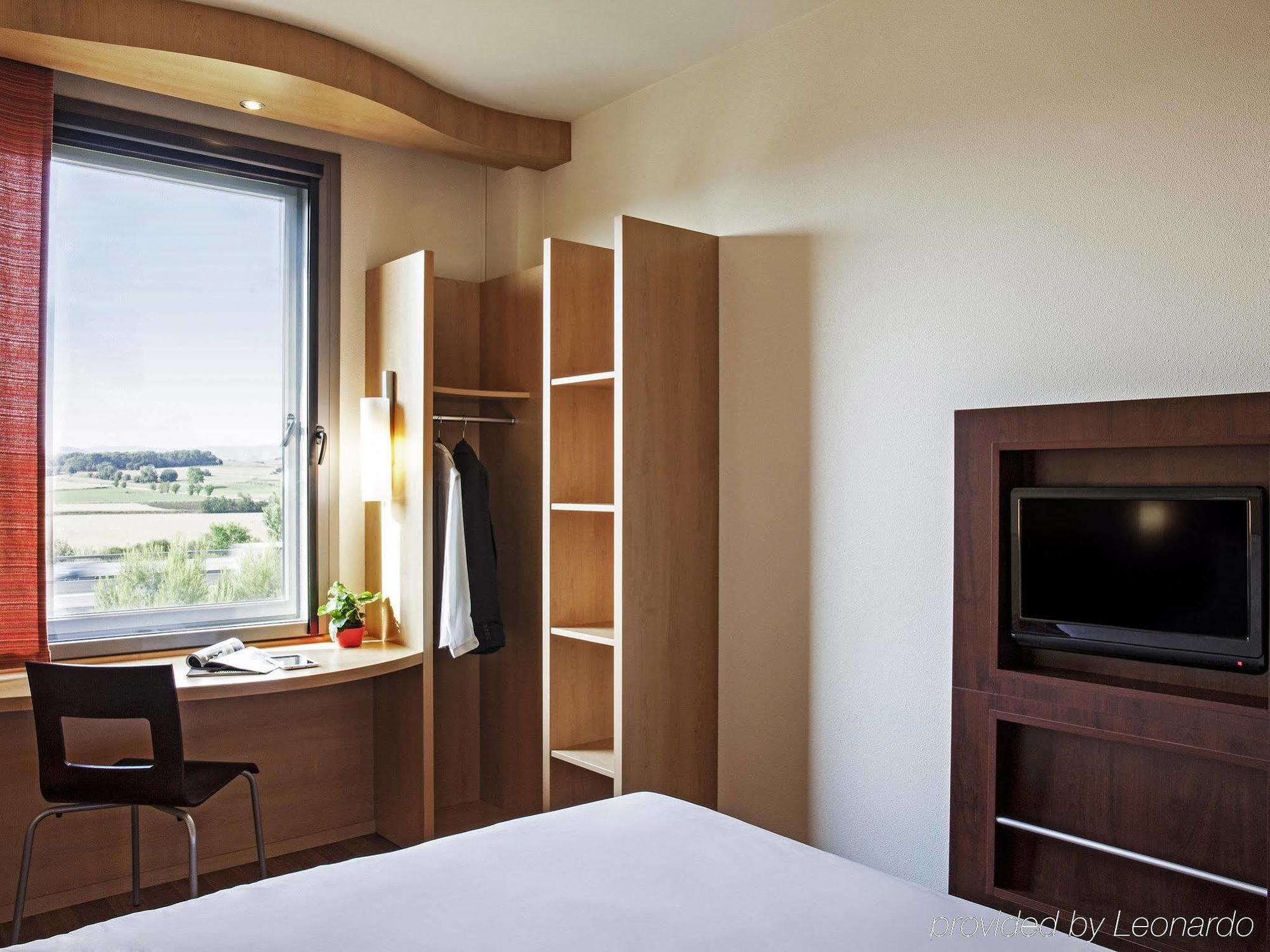 Hotel Ibis Barcelona Mollet Mollet del Vallès Exteriér fotografie